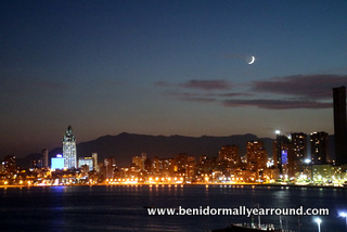 Nightview of Poniente