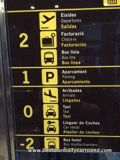 airport lift sign