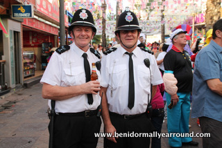 briitsh bobbies in the English square