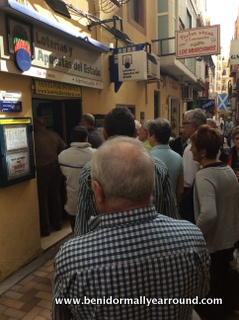 El Gordo lottery queue