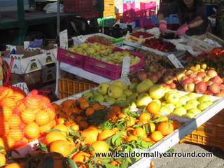 oranges at market