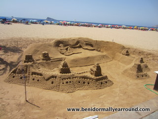 Another sand sculpture on Levante