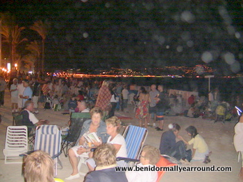 Albir beach full of party goers